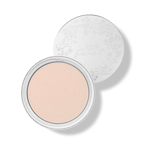 Talc-free powder foundation absorbs oil and reduces shine with mattifying rice powder, while nourishing skin with antioxidant-rich fruit pigments in beautiful compact