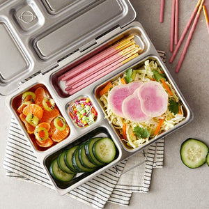 Packed lunch salad and snacks in rover planetbox zero-waste lunchbox
